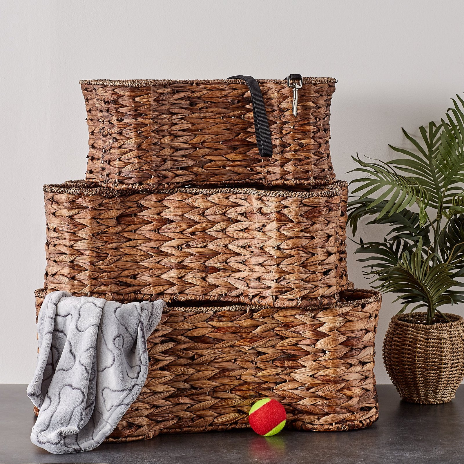 bone dry hyacinth pet storage basket, bone shaped, brown, large 24x15x9"