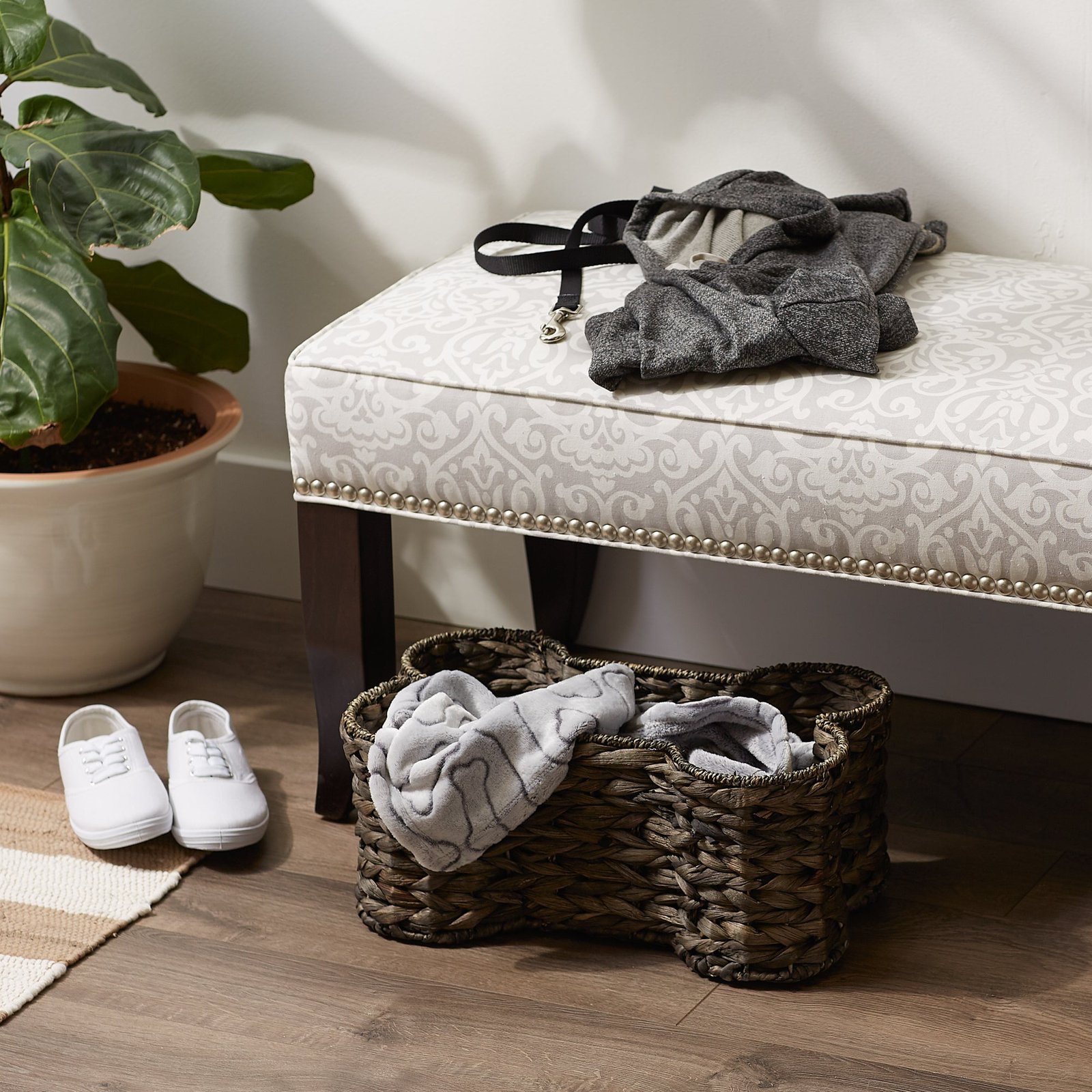 hyacinth pet storage basket, bone shaped, dark brown, small 17.75x11x7.5"