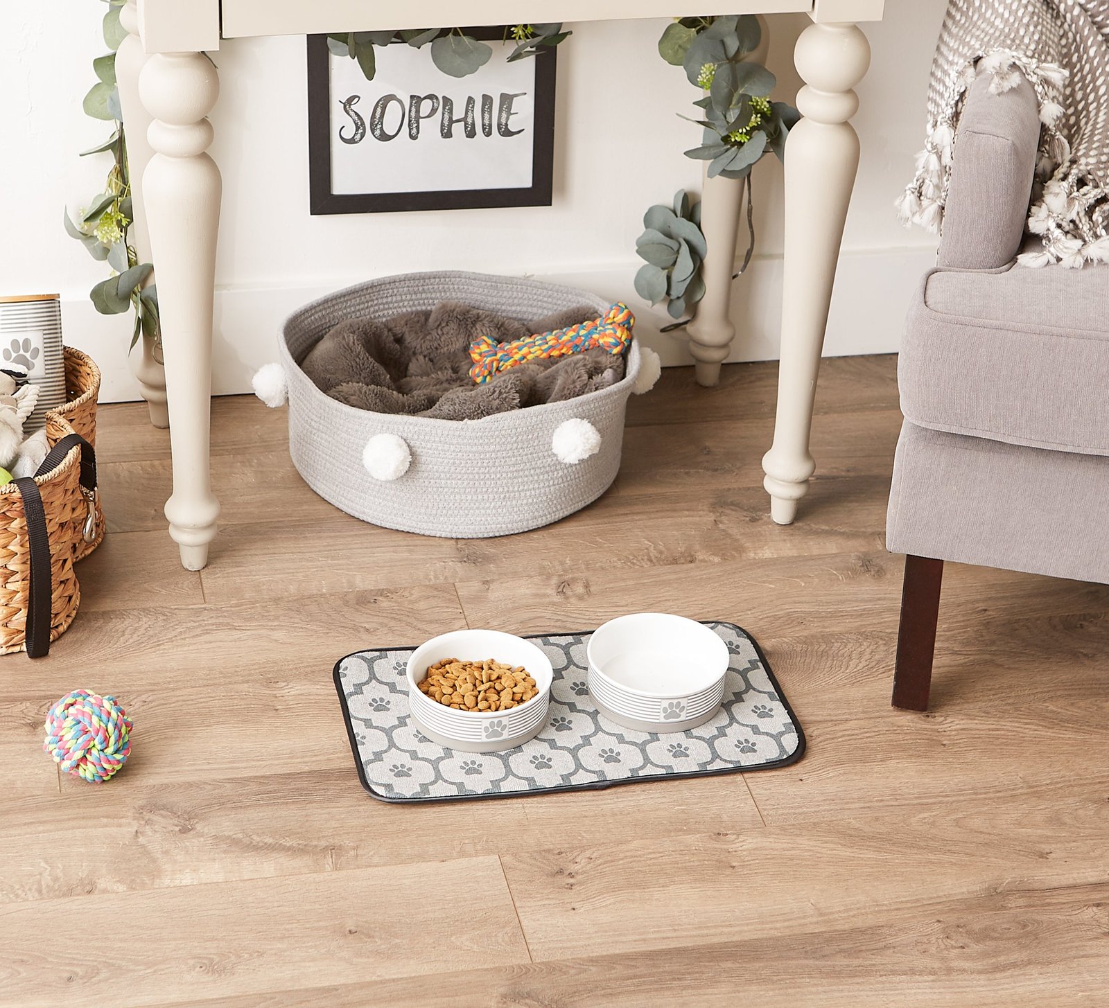 gray lattice paw pet mat small