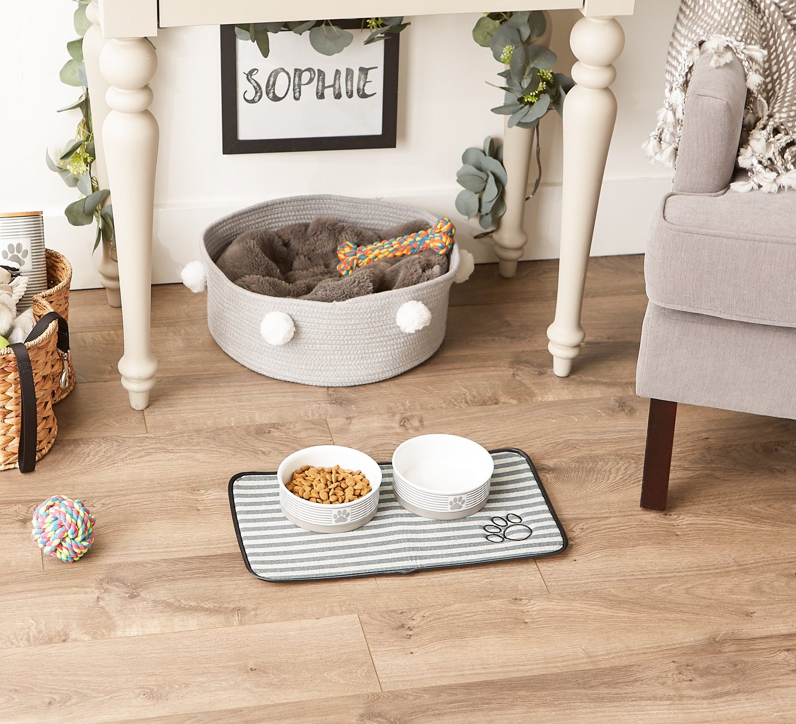 gray stripe embroidered paw pet mat small