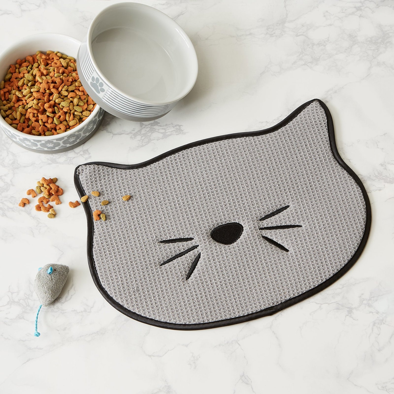 grey cat whiskers placemat